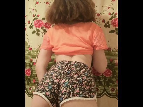 ❤️ Seksi enom bayek stripping mati dheweke kathok cendhak ing kamera ️ Porno ing jv.nicepornphotos.ru ❌❤